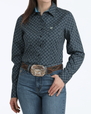 Women Stretch Arena Fit Button-Down Western Shirt