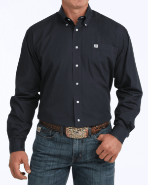 Men s Solid Classic Fit Button-Down Western Shirt